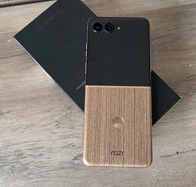 Motorola RAZR 60 ULTRA 4 mesi di vita