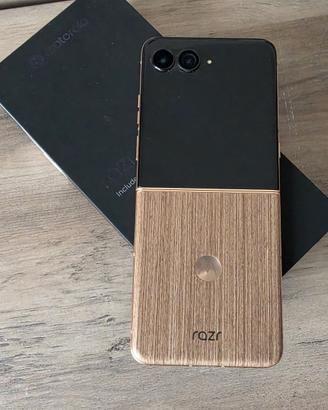 Motorola RAZR 60 ULTRA 4 mesi di vita