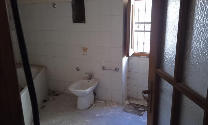 Casa indipendente Villamar da ristrutturare