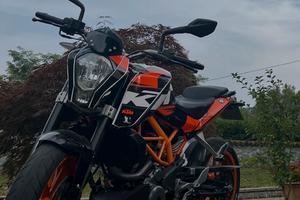 Ktm duke 390