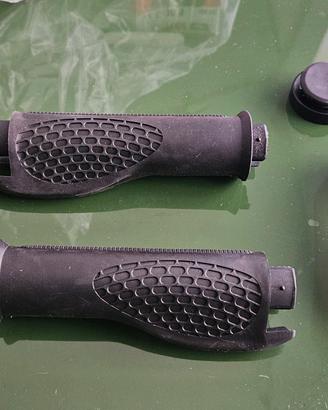 Manopole Bici Asti Shorex Ergon Comfort Lock-On Per MTB E BMX - Bianche