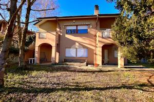 3 LOCALI A BUTTIGLIERA ALTA