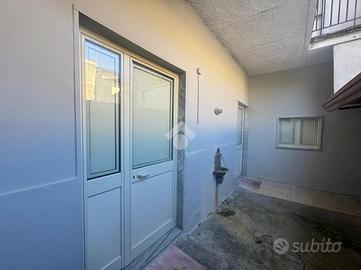 CASA SEMINDIPENDENTE A ROTONDI