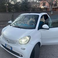 Smart fortwo 0.9 turbo cabrio proxy