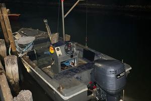 Drifting attrezzato per pesca alle vongole