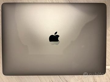 MacBook Air 13”