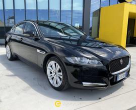 JAGUAR XF 2.0 D 180 CV aut. R-Sport