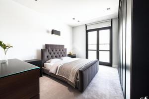 2 LOCALI A LA LOGGIA