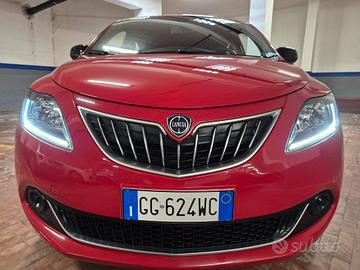 Lancia Ypsilon 1.2 69 CV 5 porte GPL Ecochic Silve