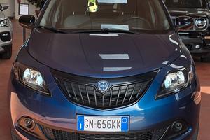Lancia Ypsilon 1.0 FireFly Hybrid 70 CV Silver – E