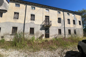 Casa rurale in un contesto storico agricolo