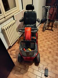Scooter elettrico quattro ruote