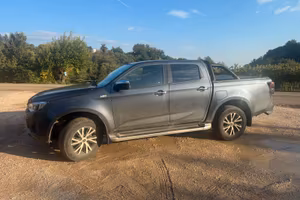 Isuzu D-Max F+ Automatico 4x4 – IVA esposta – 2024