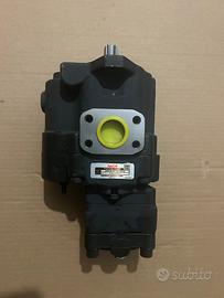 Pompa idraulica Nachi PVD-0B-24P
