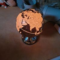 globo da tavolo con luce