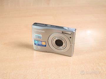 Olympus FE-35 Digicam Fotocamera CCD -Look Vintage