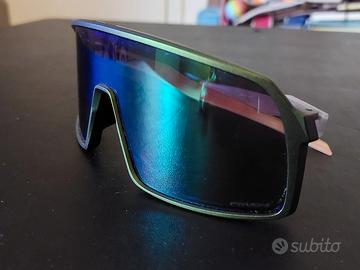 oakley sutro