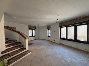 App con solarium, cantina e posto auto