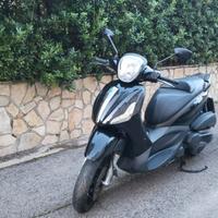 Piaggio Beverly 350 - 2012