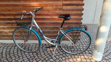 Bicicletta da donna - bicicletta da uomoa comod