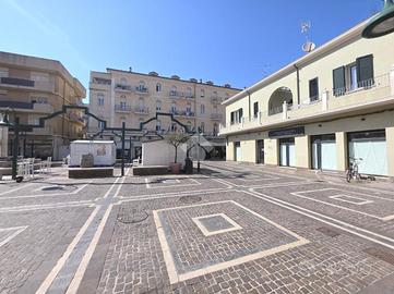 4 LOCALI A RIMINI