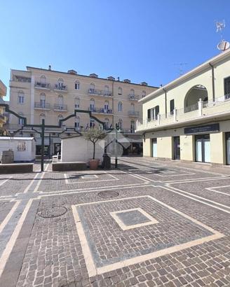 4 LOCALI A RIMINI
