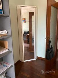 Appendiabiti a specchio 