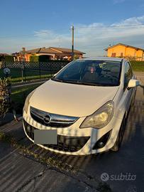 Opel Corsa Benzina/Gpl, Anno 2012 per Neopatentati