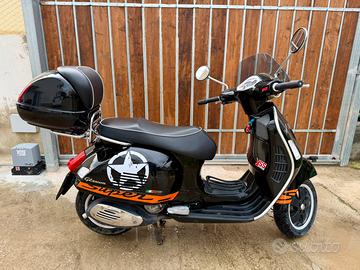 Vespa GTS300 Super