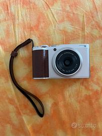 Fotocamera Fujifilm XF10 Gold