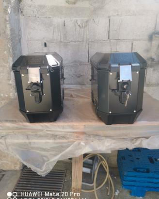 Givi trekker Alaska 36 litri coppia valigie 