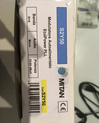 Modulatore autoalimentato