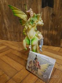 Statuette di fata a cavallo con ali