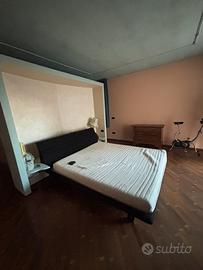 Letto matrimoniale con materasso