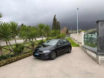 VOLKSWAGEN - Polo - 1.0 TSI Style