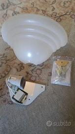 Lampada a muro come nuova in vetro