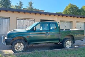 pickup Mitsubishi L200