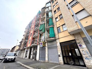 NEGOZIO A TORINO