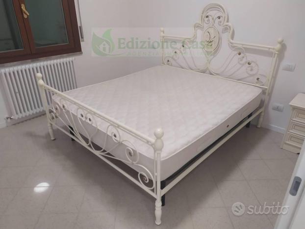 Bilocale zona ospedale 