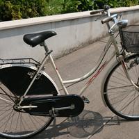 Bicicletta donna Bianchi. 