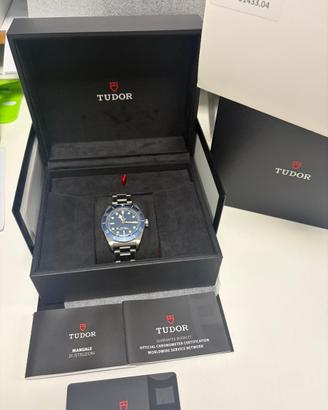 Tudor black bay 58