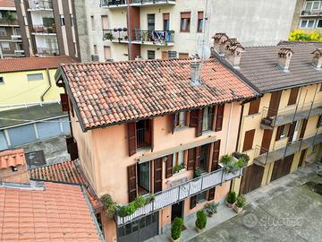 Porzione di casa semi indipendente