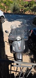 Vespa Gts Super Sport 300