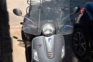 Vespa Gts Super Sport 300