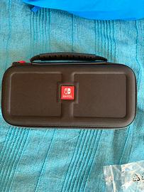 Menoria nintendo switch + custodia