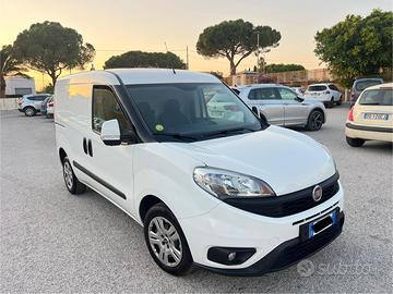 Fiat doblo 1.6 105cv 3 posti diesel anno 12/2017