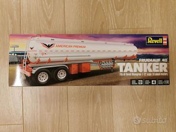 Kit Revell Tanker 40' scala 1:32