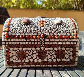 Cofanetto in argento marocchino