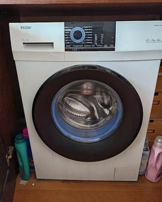 Lavatrice Haier compatta