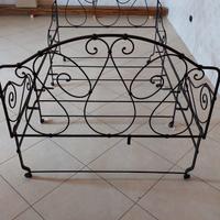 Letto in ferro battuto a Cuzzago di Premosello